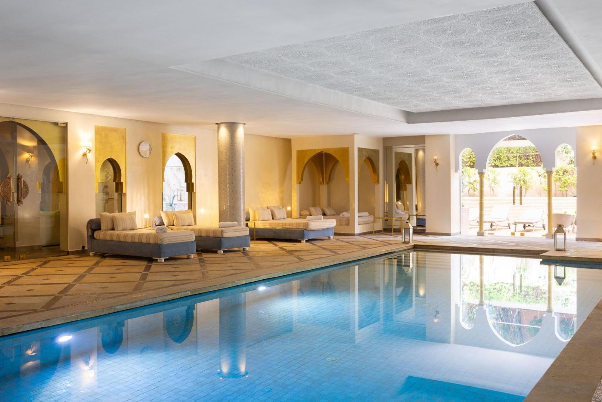 索菲特马拉喀什酒廊和Spa酒店 外观 照片 The swimming pool at the hotel